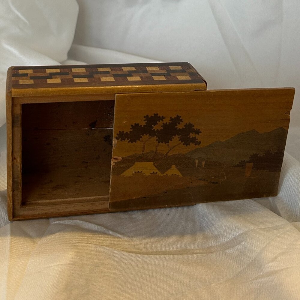 Marquetry Trinket Keepsake Box
